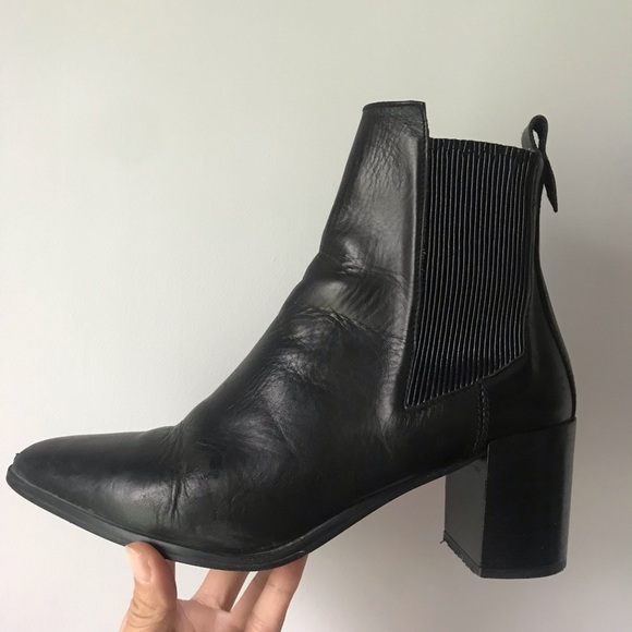 ZARA Block Heel Pointed Toe Leather Ankle Boots - Picture 7 of 16